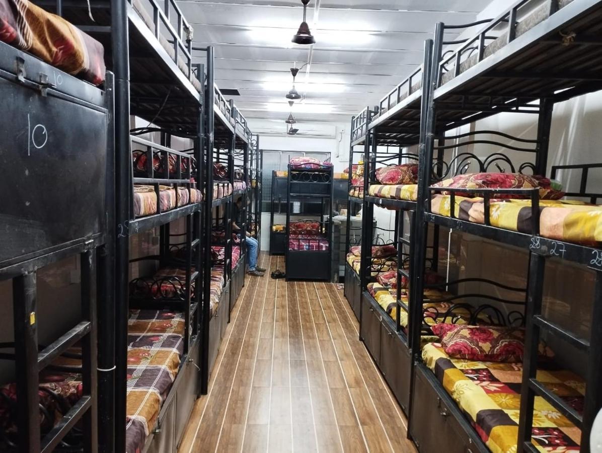 Shree Balaji Ac Dormitory Hostel Thane Buitenkant foto